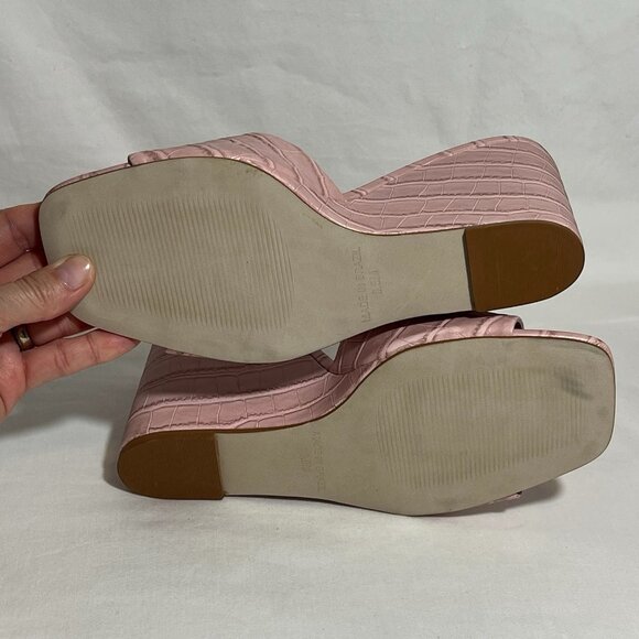 Steve Madden Women’s Size 8.5 M Veles Wedge Sandal Pink Croco - Picture 12 of 12